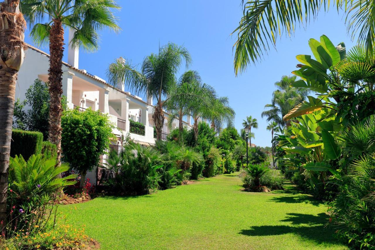 Unique Townhouse In Front Of Puerto Banus Marbella Exterior foto